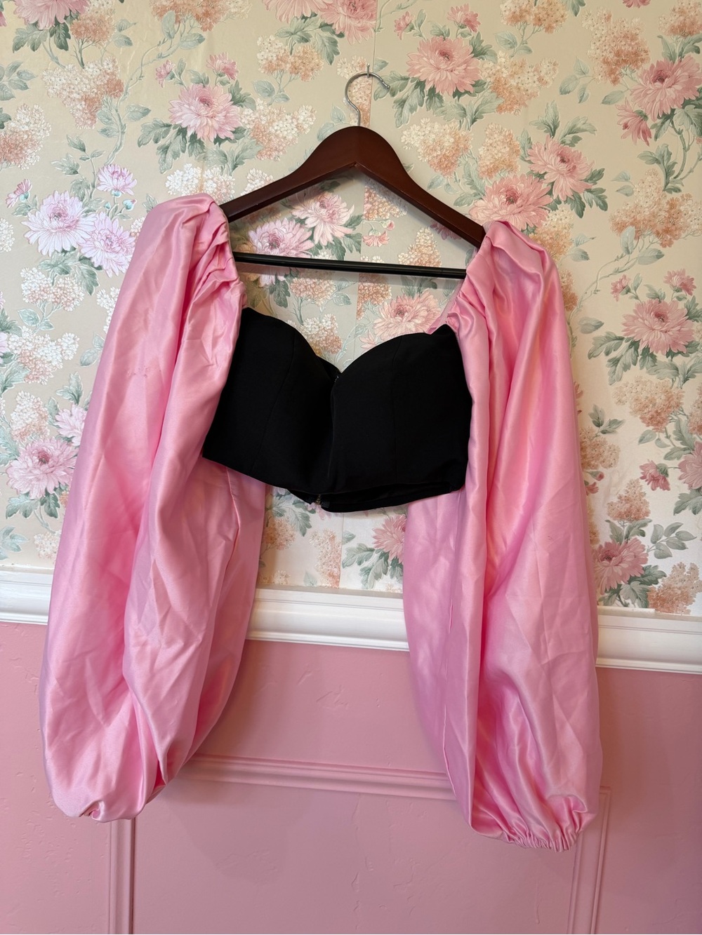 Pink Puff-Sleeve Crop Top with Black Bustier Detail